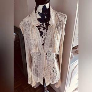 Vintage Le Château lace blouse